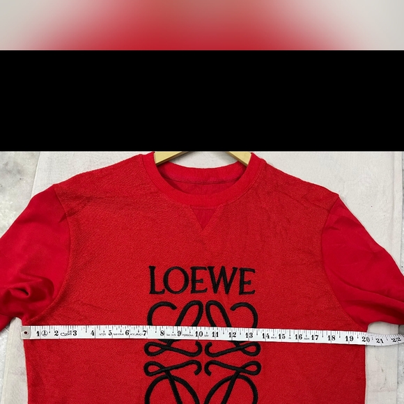 Authentic branded sweater..off posh 2500 - Picture 3 of 12